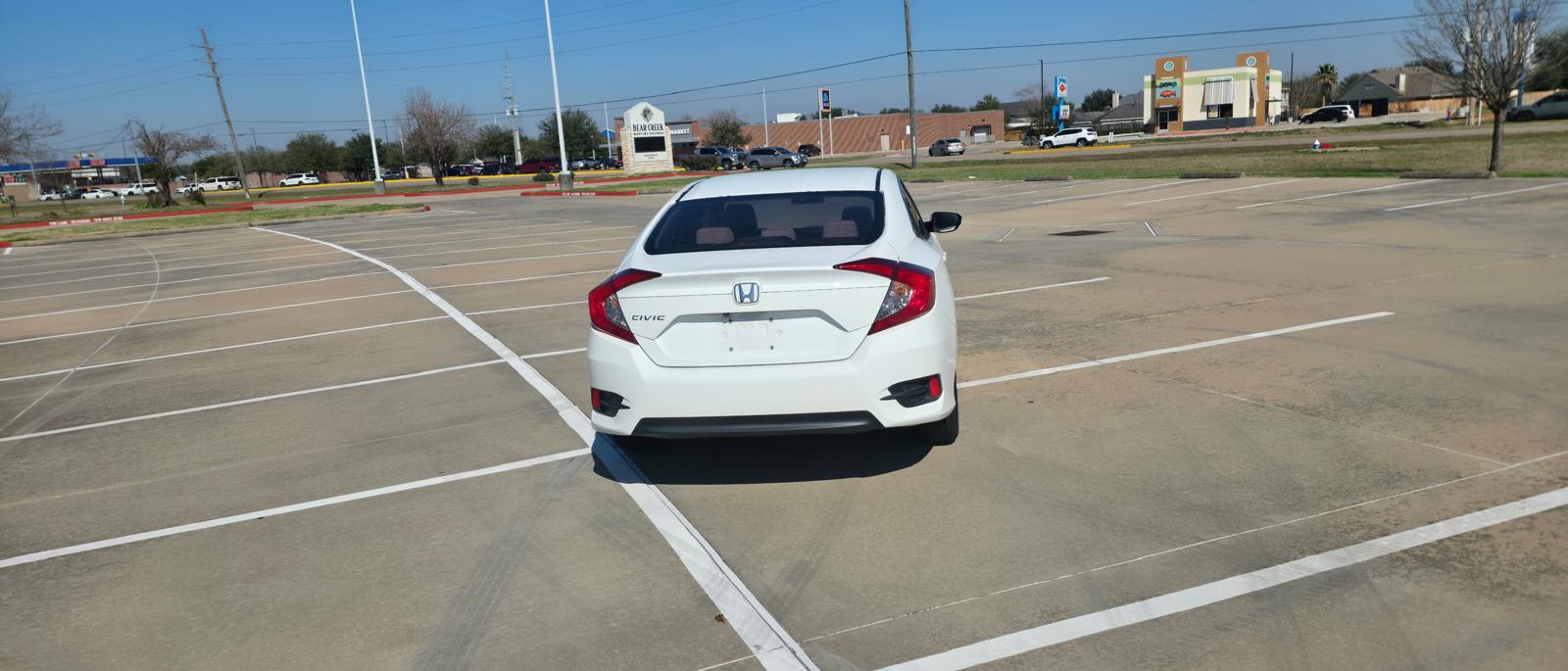 2018 Honda Civic LX - Photo 7
